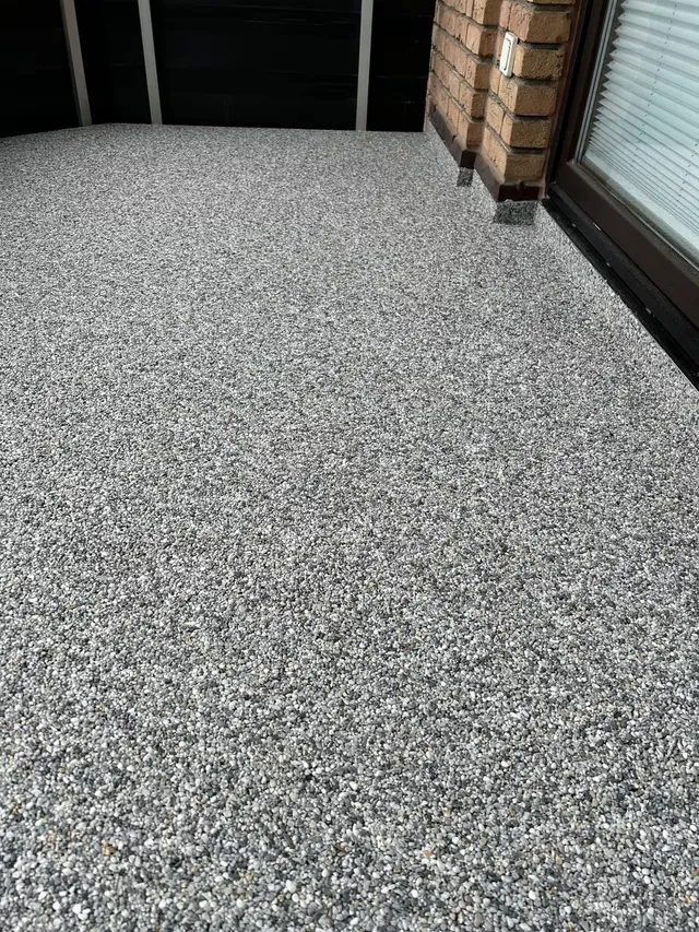 Steinteppich auf Balkon